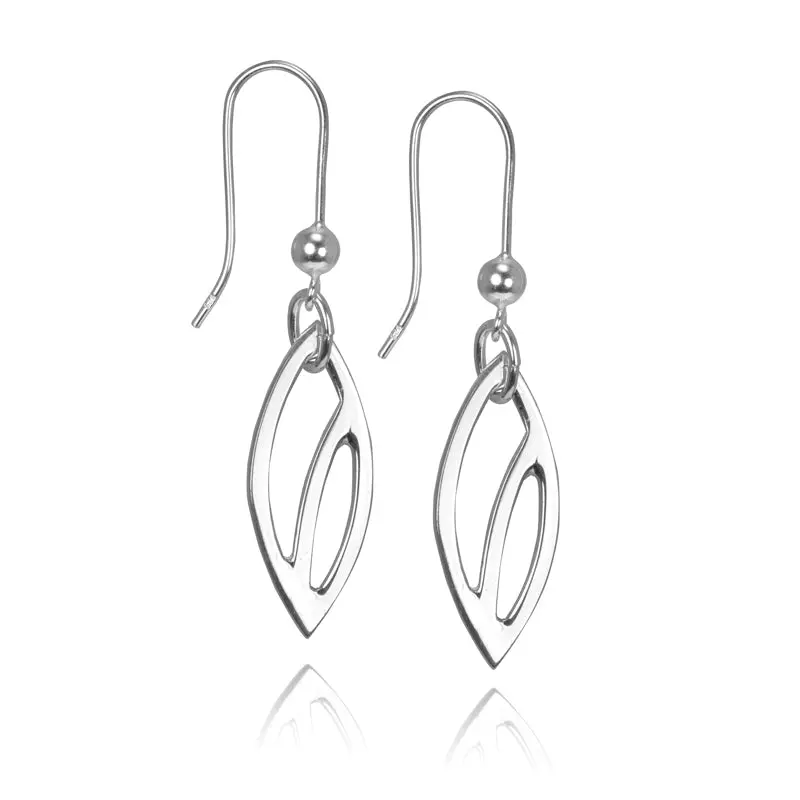 Canoe And Kayak-Themed Dangle Earrings With Paddle Detail 1
