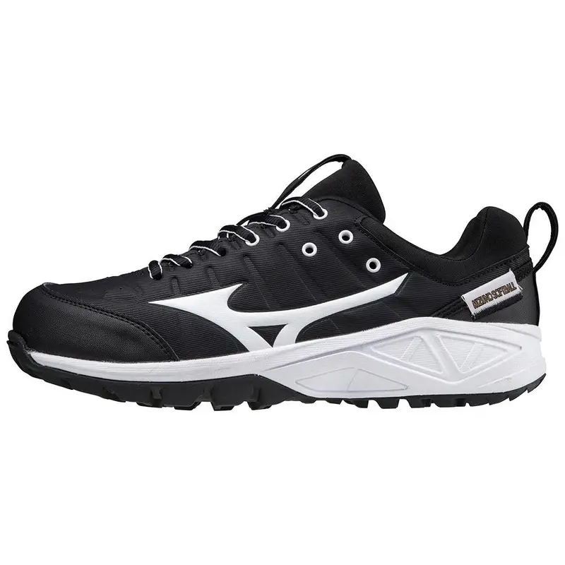Mizuno Ambition 2 Women’S Turf Shoes – All-Surface Traction (320640) 1